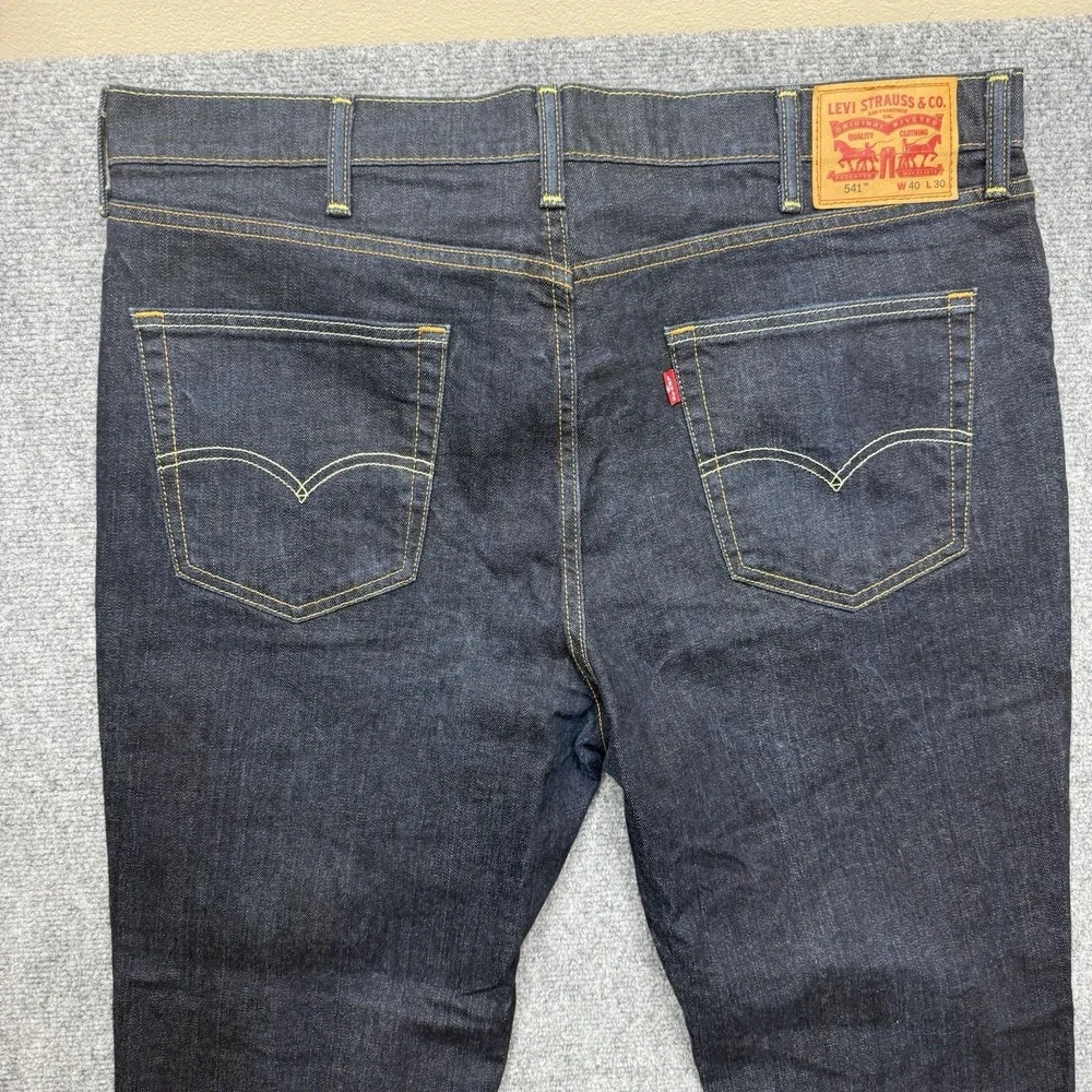 Levi's 541 Athletic Taper Jeans Men's size 40 40x30